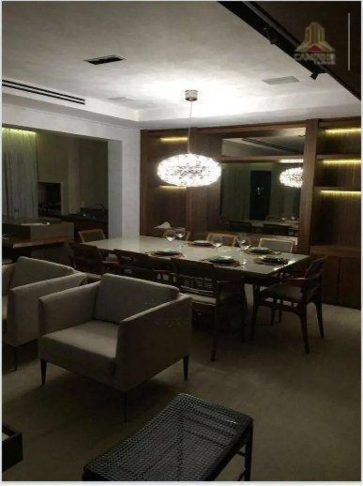Apartamento, 3 quartos, 205 m² - Foto 2