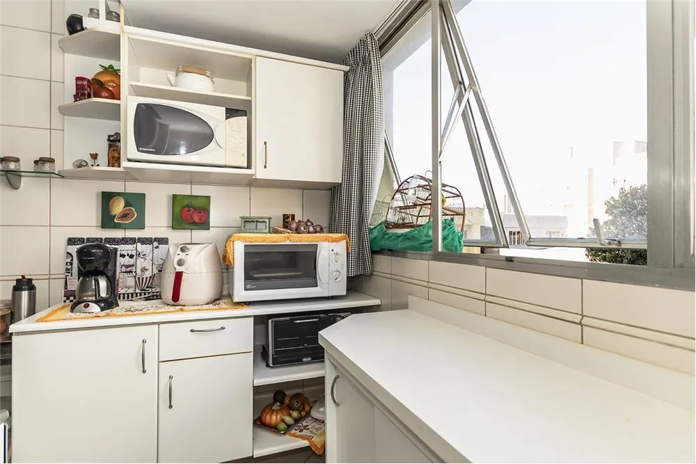 Apartamento, 3 quartos, 95 m² - Foto 2