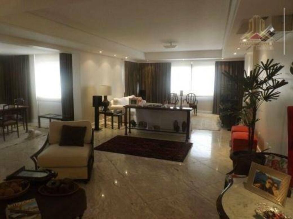 Apartamento, 3 quartos, 221 m² - Foto 2