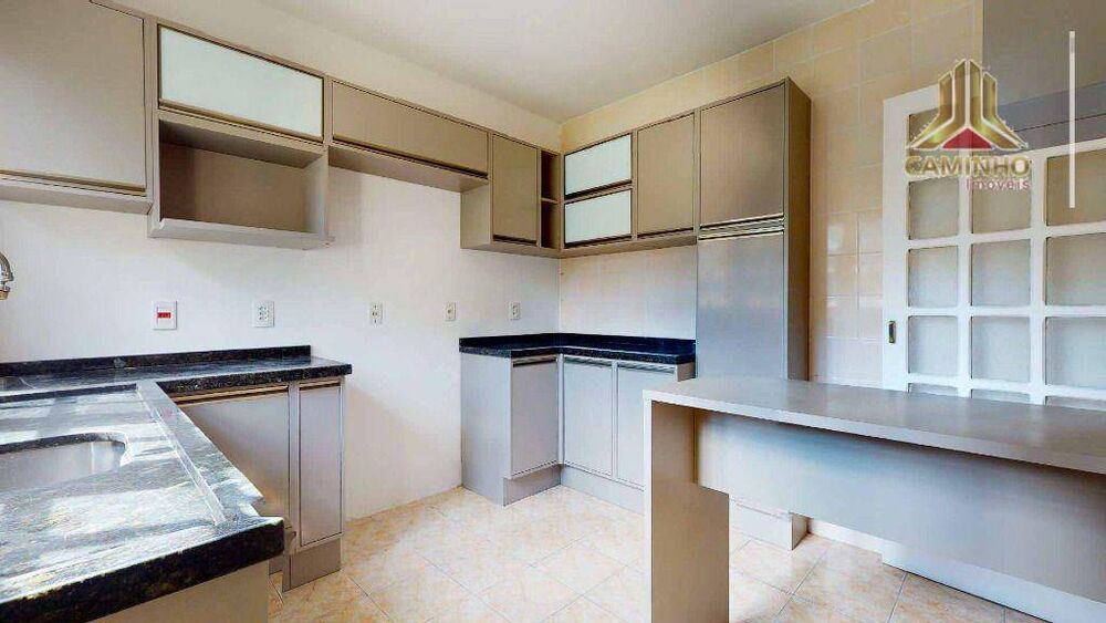 Casa de Condomínio à venda com 4 quartos, 222m² - Foto 3
