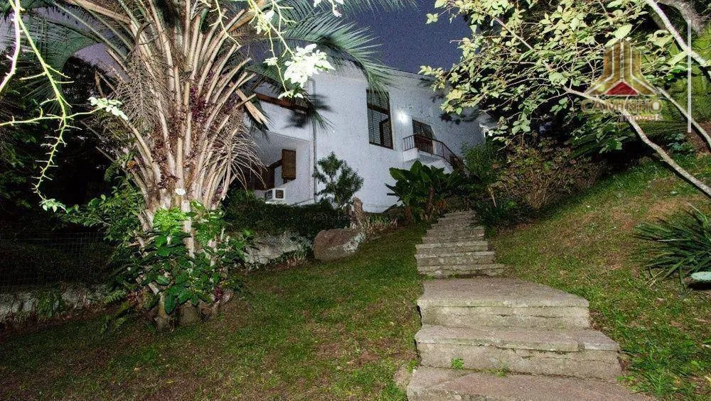 Casa, 4 quartos, 304 m² - Foto 2
