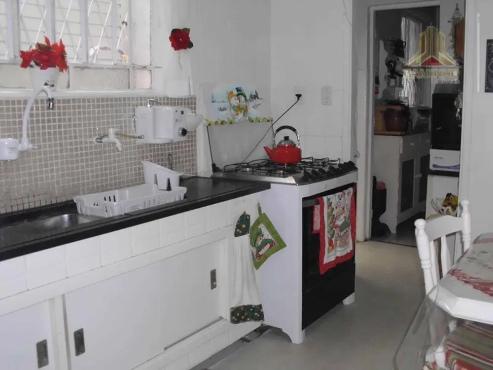 Casa, 3 quartos, 205 m² - Foto 2