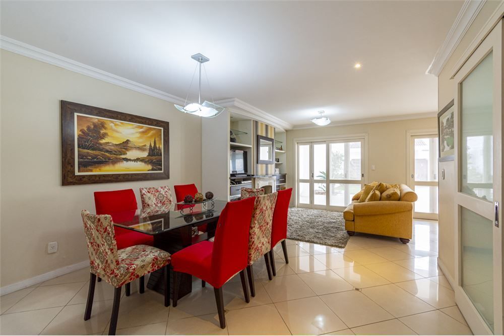Casa de Condomínio à venda com 4 quartos, 500m² - Foto 4
