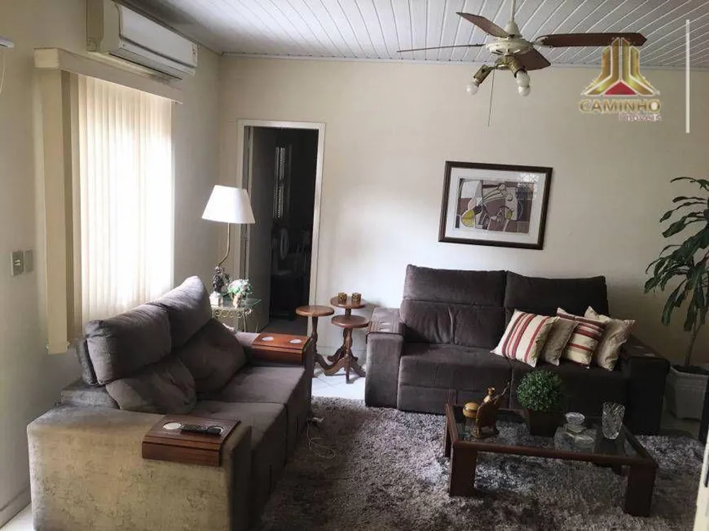 Casa, 3 quartos, 140 m² - Foto 2
