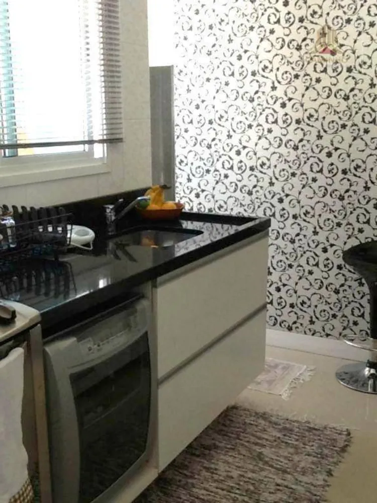 Cobertura, 3 quartos, 198 m² - Foto 2