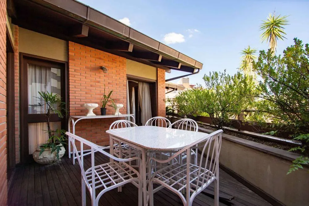 Apartamento, 3 quartos, 274 m² - Foto 1
