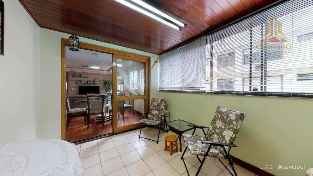 Apartamento, 3 quartos, 130 m² - Foto 3