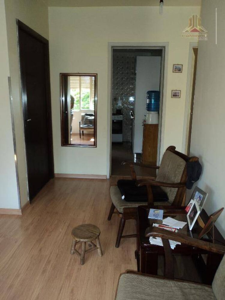 Apartamento à venda com 2 quartos, 63m² - Foto 2