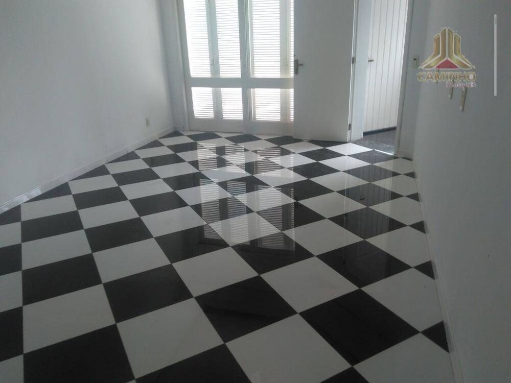 Casa de Condomínio à venda com 4 quartos, 800m² - Foto 4