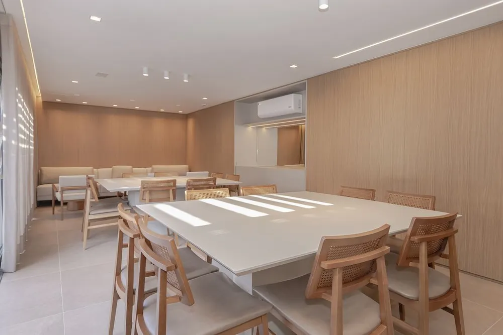 Apartamento, 3 quartos, 192 m² - Foto 2
