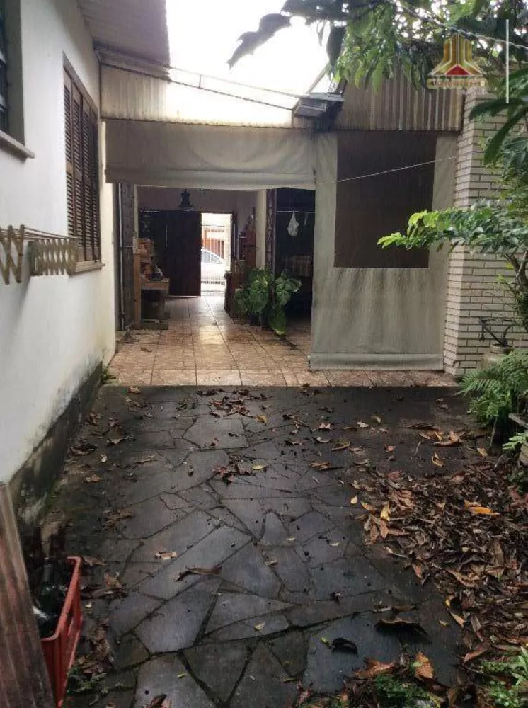 Casa à venda com 5 quartos, 240m² - Foto 3