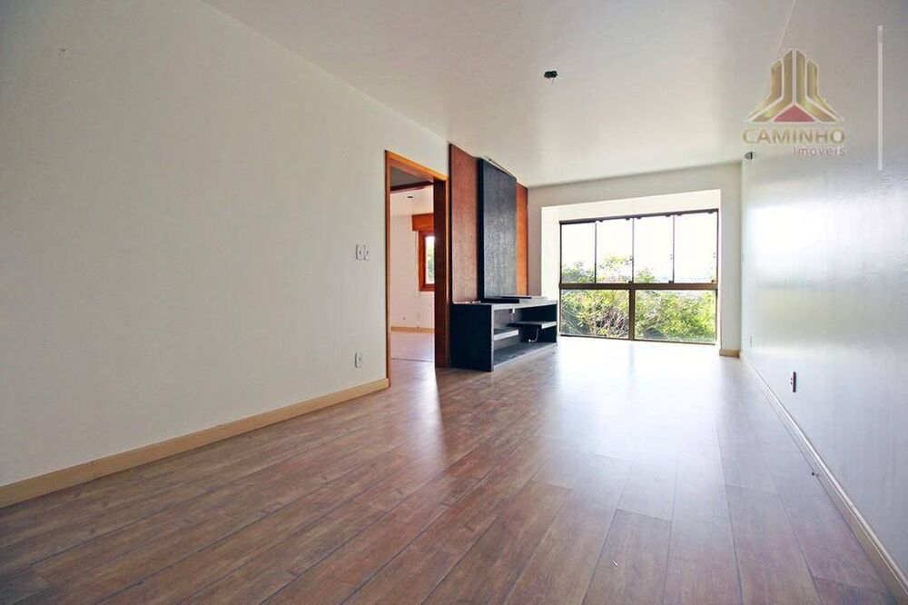 Apartamento à venda com 2 quartos, 83m² - Foto 1