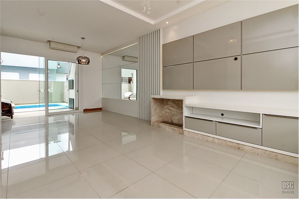 Casa de Condomínio à venda com 3 quartos, 150m² - Foto 4