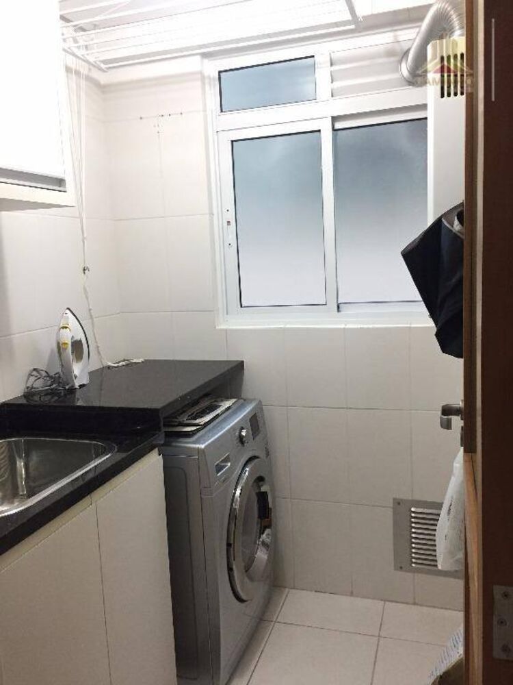 Apartamento à venda com 2 quartos, 76m² - Foto 14
