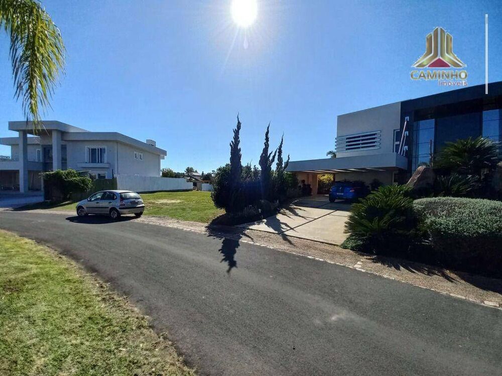 Casa à venda com 5 quartos, 720m² - Foto 4