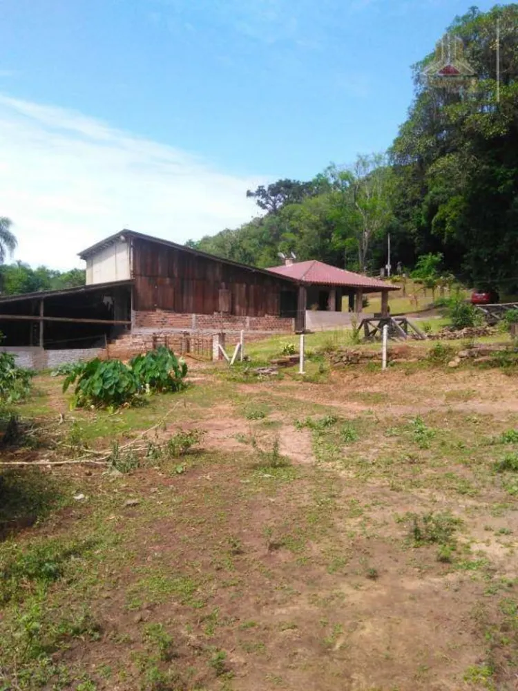 Sítio, 3 quartos, 1 hectares - Foto 8