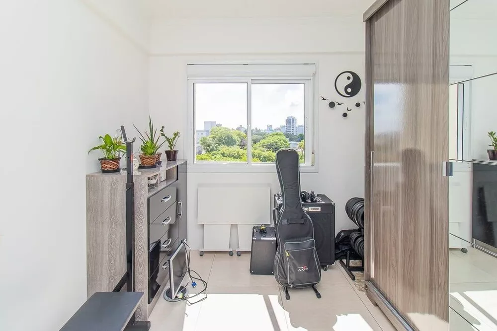 Apartamento à venda com 3 quartos, 74m² - Foto 4