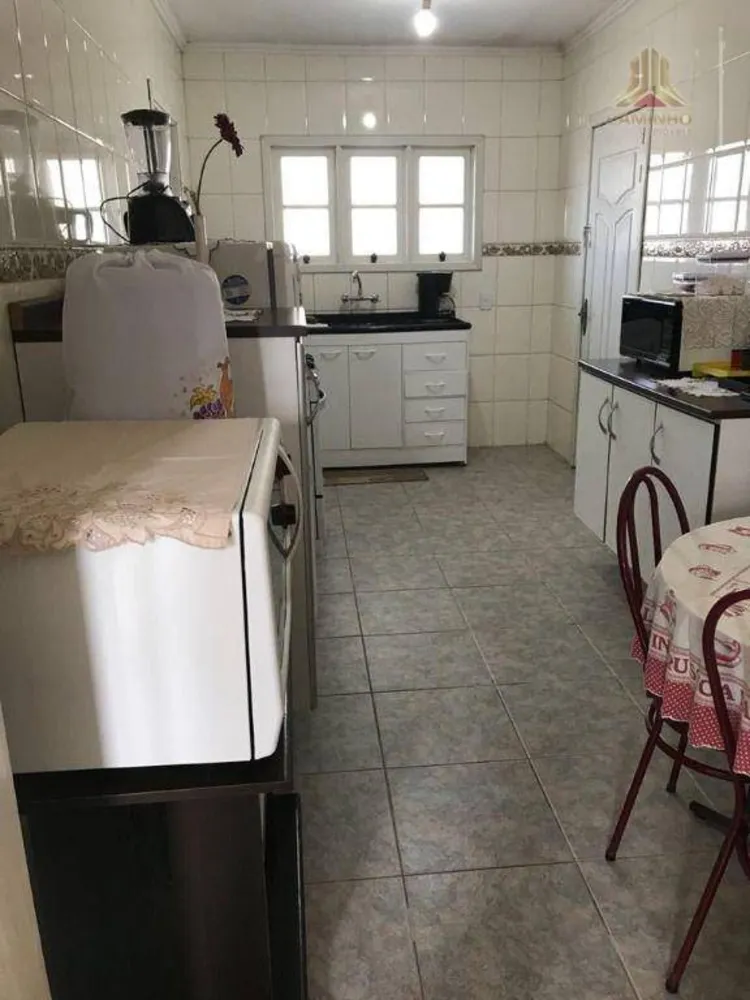 Casa, 3 quartos, 180 m² - Foto 3