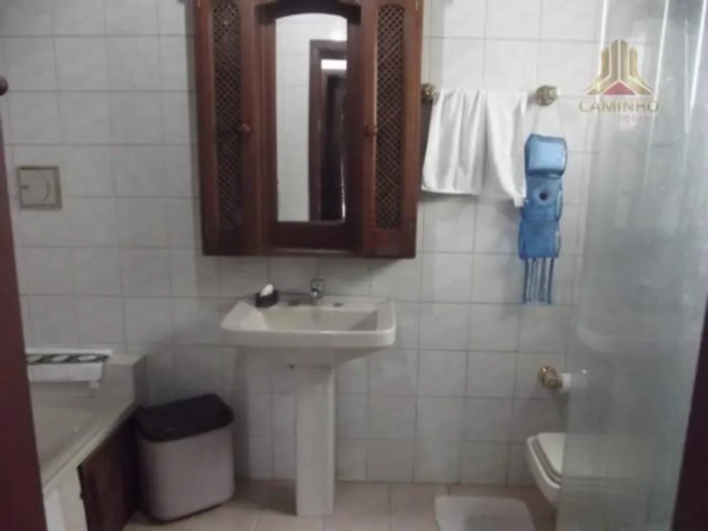 Casa, 3 quartos, 250 m² - Foto 4