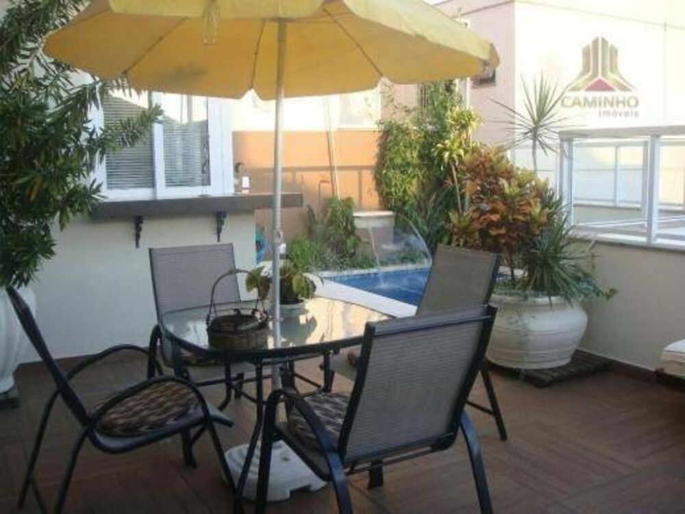 Casa à venda com 3 quartos, 424m² - Foto 4