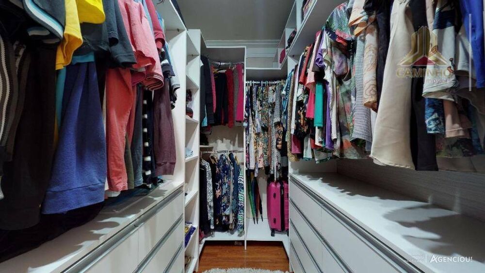 Apartamento à venda com 3 quartos, 130m² - Foto 4
