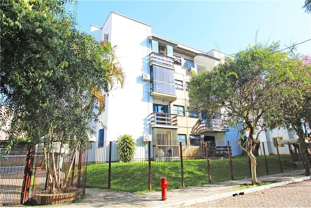 Apartamento à venda com 2 quartos, 64m² - Foto 1