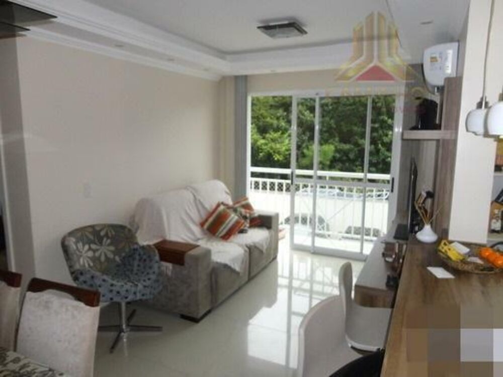 Apartamento à venda com 3 quartos, 80m² - Foto 1