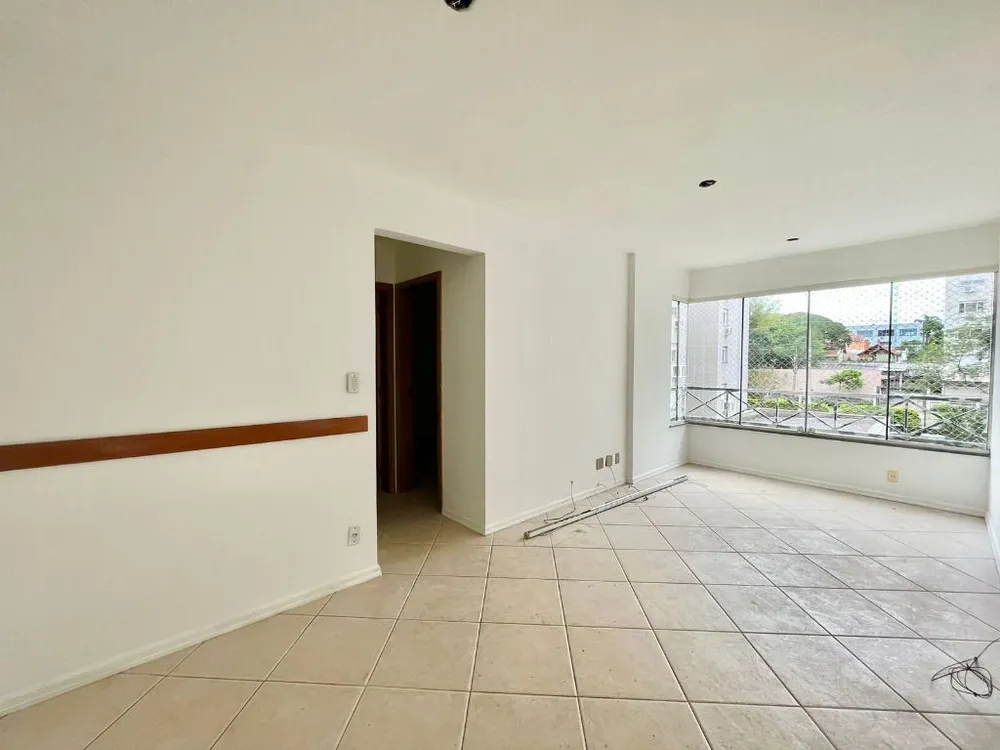Apartamento, 2 quartos, 60 m² - Foto 2