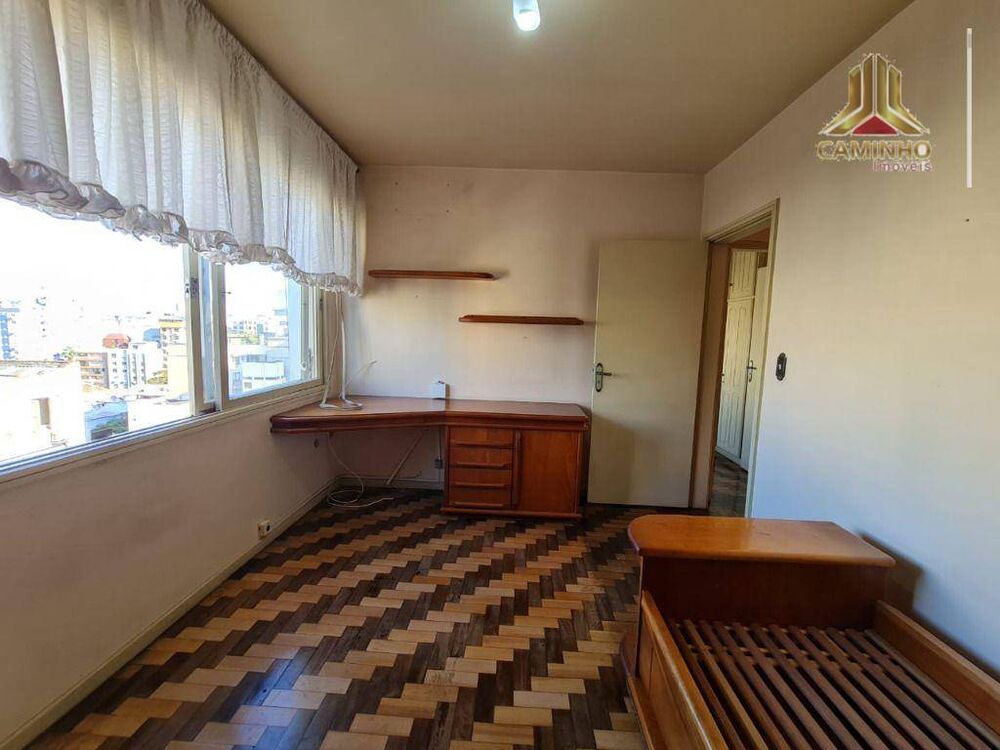 Apartamento à venda com 3 quartos, 121m² - Foto 9