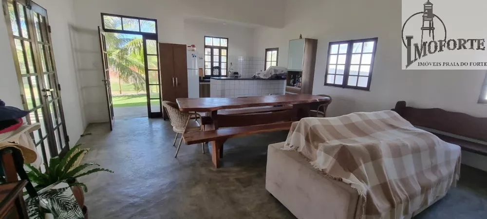 Casa de Condomínio à venda com 2 quartos, 300m² - Foto 4