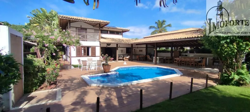 Casa de Condomínio à venda com 4 quartos, 264m² - Foto 1