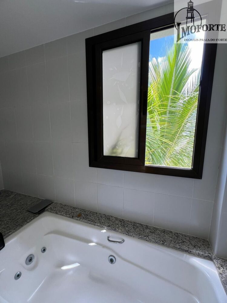 Casa de Condomínio à venda com 4 quartos, 350m² - Foto 2