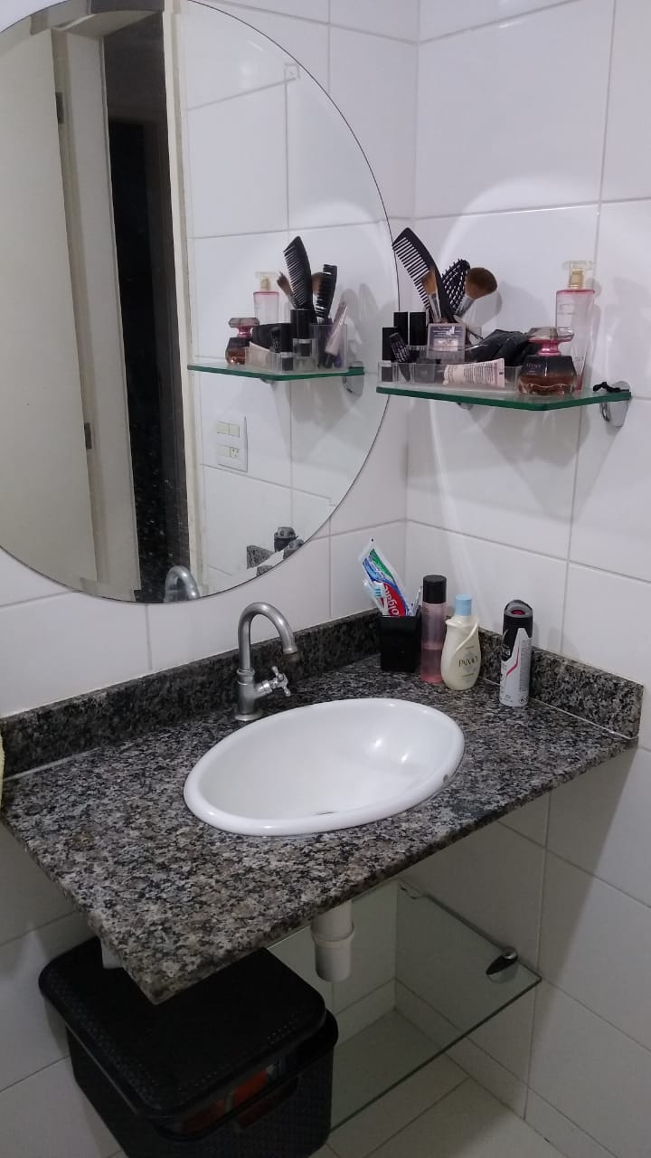 Apartamento à venda com 2 quartos, 60m² - Foto 3