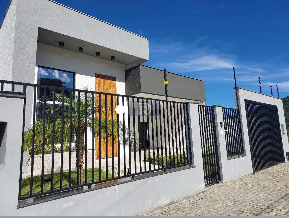 Casa, 3 quartos, 156 m² - Foto 1