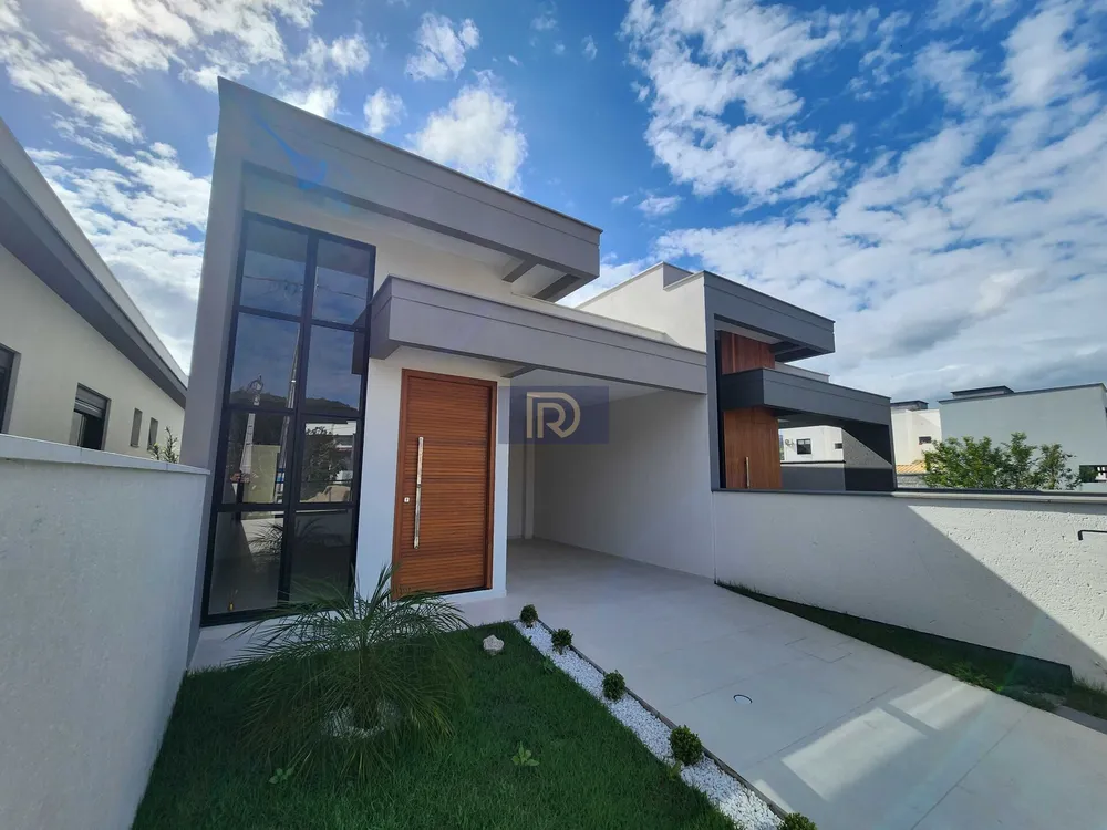 Casa, 2 quartos, 77 m² - Foto 1