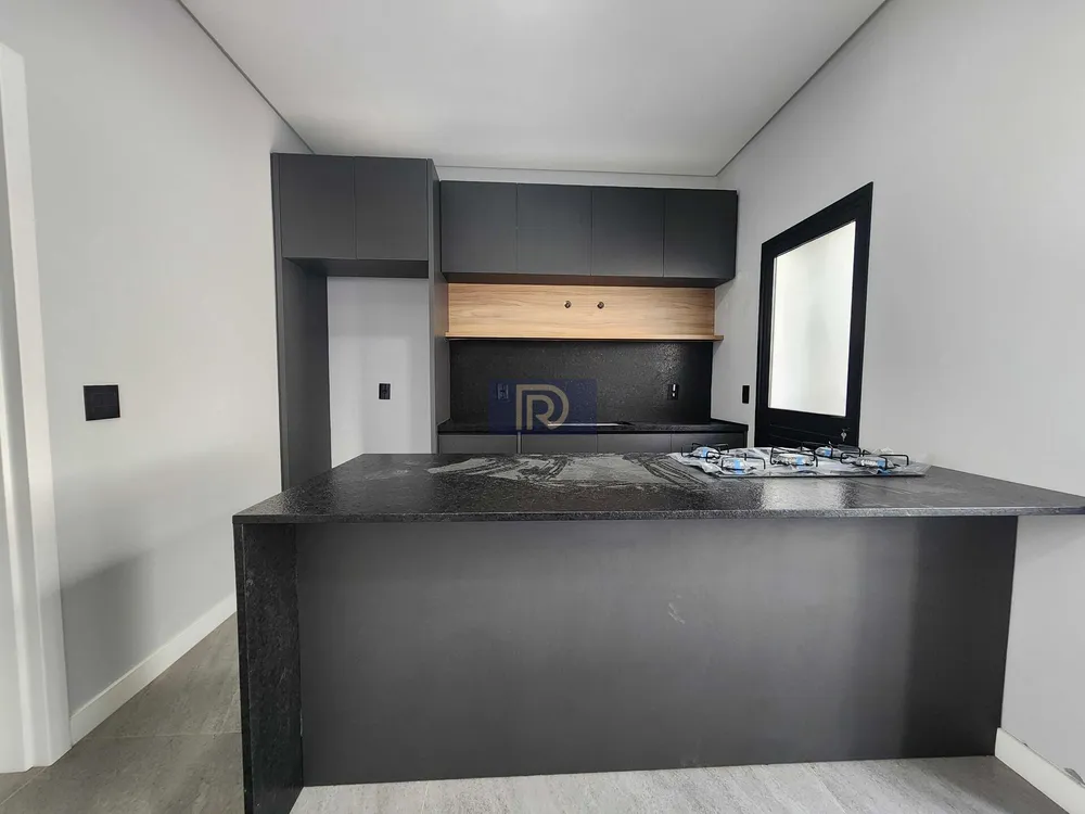 Casa, 3 quartos, 196 m² - Foto 3