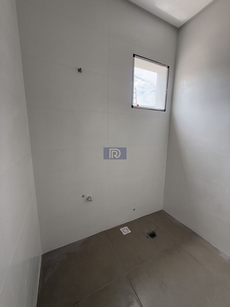 Sobrado à venda com 3 quartos, 98m² - Foto 2