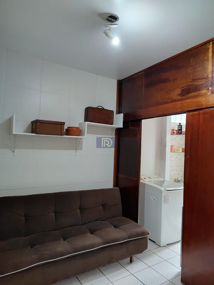 Casa à venda com 3 quartos, 168m² - Foto 2