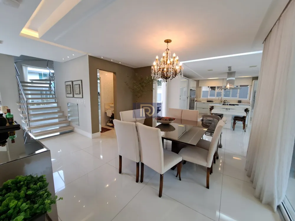 Casa, 4 quartos, 340 m² - Foto 3