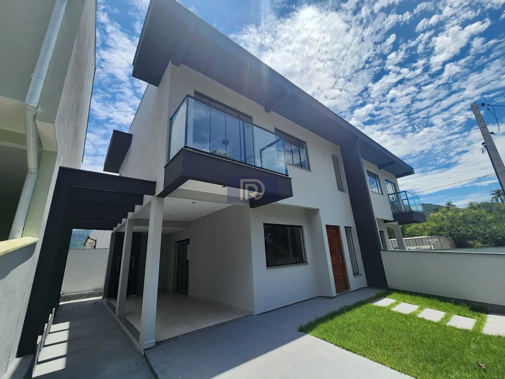Sobrado, 3 quartos, 101 m² - Foto 1