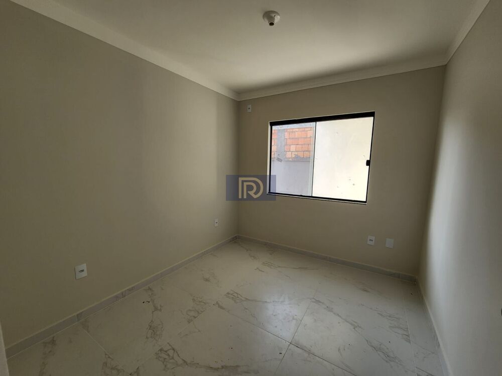 Casa à venda com 3 quartos, 113m² - Foto 3