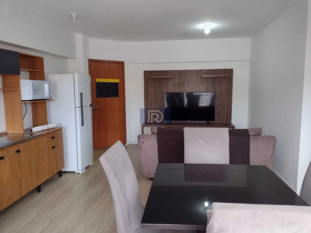 Apartamento, 2 quartos, 70 m² - Foto 2