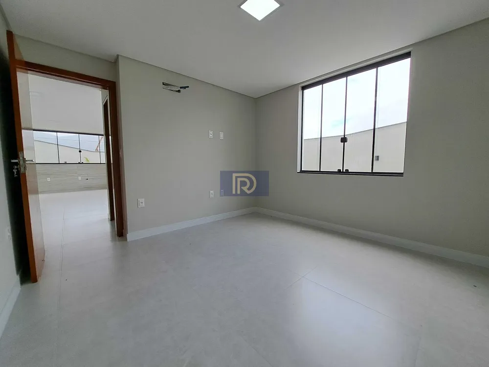 Casa, 4 quartos, 176 m² - Foto 8