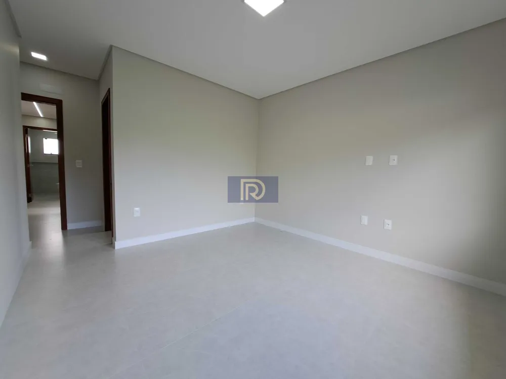 Casa, 4 quartos, 176 m² - Foto 3