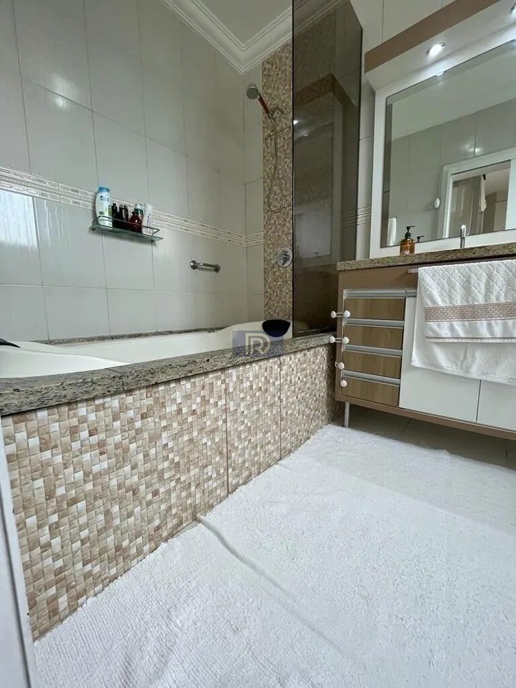 Cobertura, 3 quartos, 270 m² - Foto 14