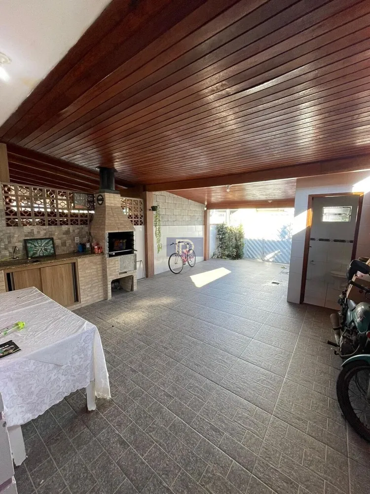 Casa, 2 quartos, 62 m² - Foto 1