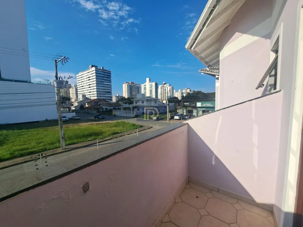 Casa, 5 quartos, 400 m² - Foto 3