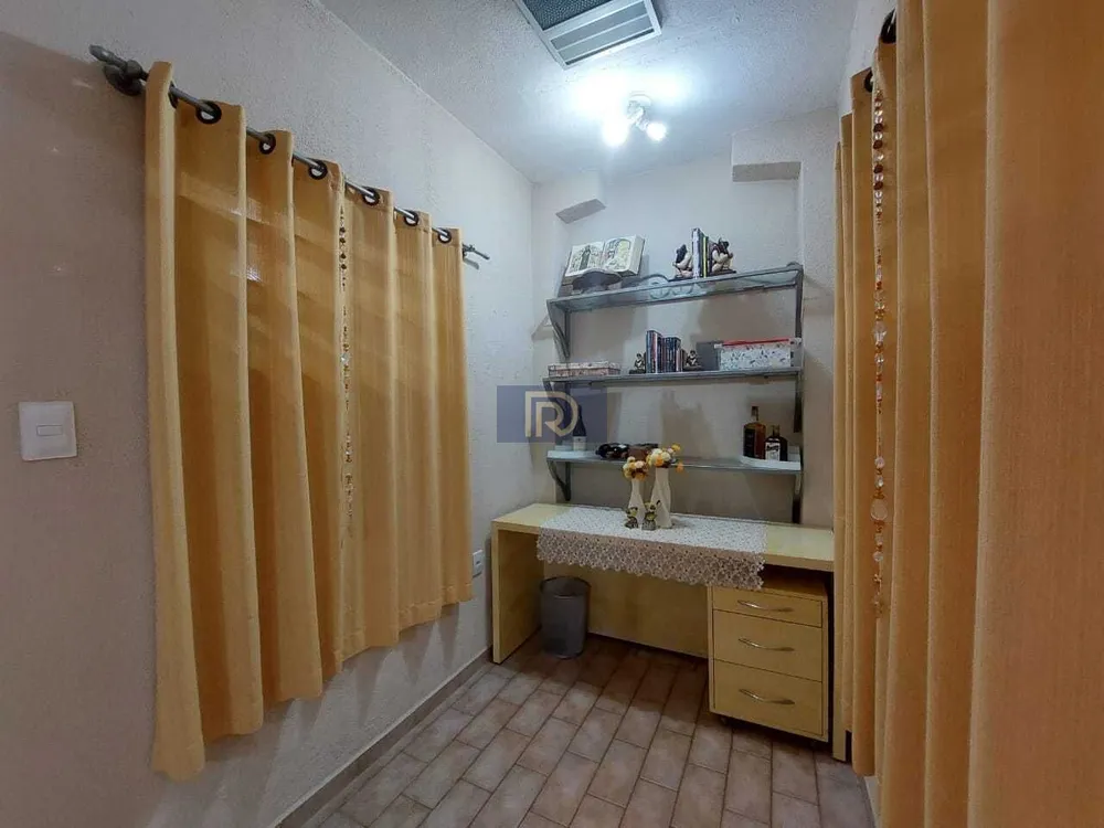 Casa, 3 quartos, 211 m² - Foto 6