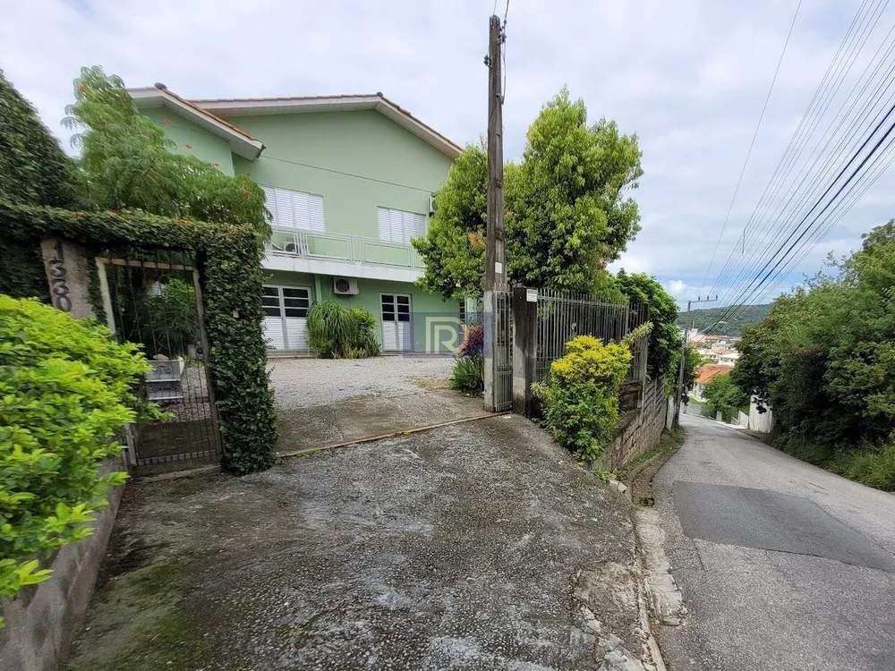 Casa, 8 quartos, 396 m² - Foto 2