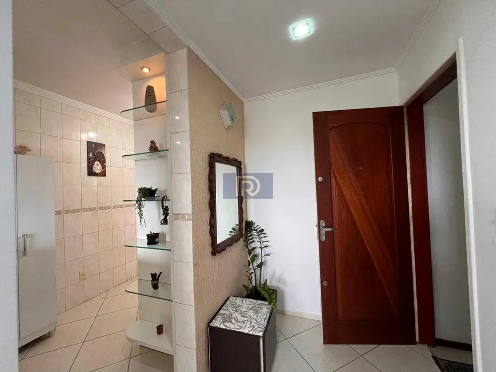 Apartamento, 3 quartos, 75 m² - Foto 1